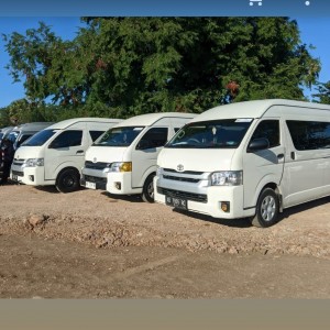 Rental Hiace Labuan Bajo